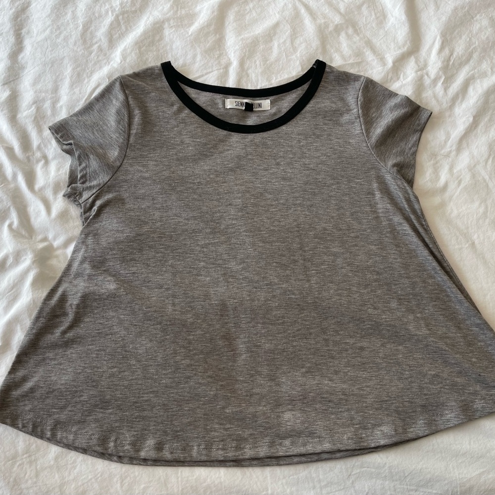 Sienna & Bellini Gray Bell Shaped T-Shirt